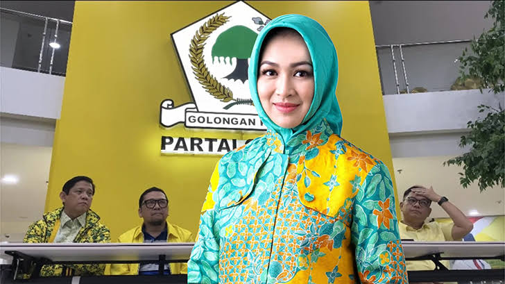 Airin Telah Mendaftar ke Semua Parpol Untuk Banten