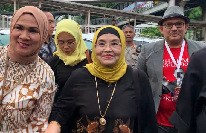 Dharma-Kun Gaet Siti Fadilah Supari untuk Pimpin Tim Pemenangan di Pilkada DKI 2024