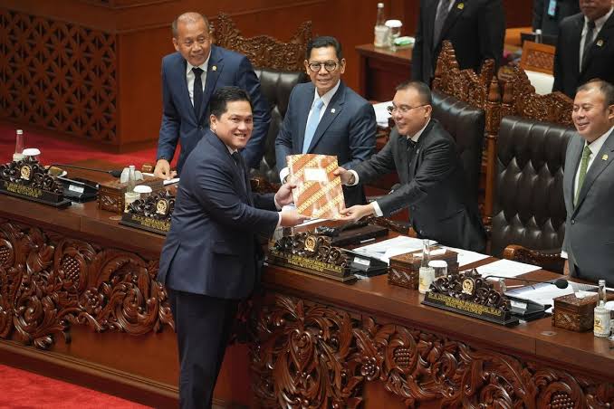 DPR Sahkan UU BUMN, BPI Danantara Resmi Dibentuk